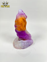 Load image into Gallery viewer, Small Erect Bask, Medium 00-50 Firmness, Purple Gold
