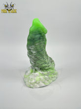 Load image into Gallery viewer, Small Erect Bask, Medium 00-50 Firmness, Fel Flame
